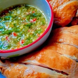 ร้านไก่ต้มน้ำปลา หมู่บ้านเปรมดีไลท์