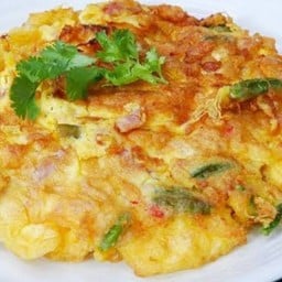 ข้าวไข่เจียวแหนม