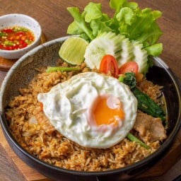 ข้าวผัดรถไฟ