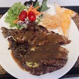 สเต็กเนื้อ