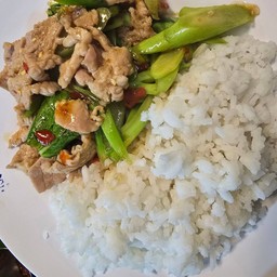 ข้าวผัดคะน้า