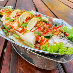 ปลากระพงนึ่งมะนาว