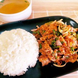 ข้าวยำไก่แซบ