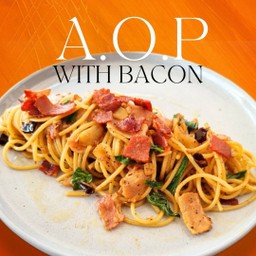 สปาเก็ตตี้ผัดพริกกระเทียมเบคอน