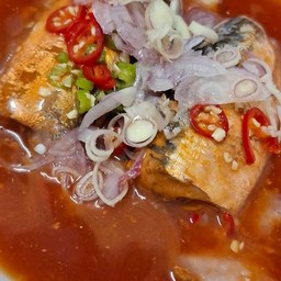 ยำปลากระป๋อง