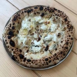 Four cheese pizza