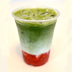 สตรอเบอรี่มัทฉะลาเต้