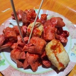 ฮอทดอกแดงงานวัดกลาง