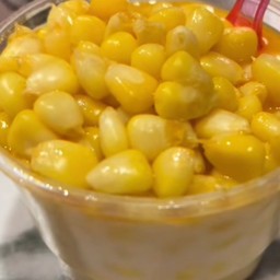 ข้าวโพดคลุกเนย