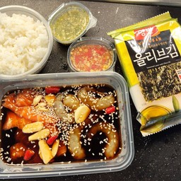 ชุดสุดคุ้มทูโทน