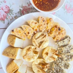 รวม ถั่วทอด ข้าวโพด เผือก เต้าหู้