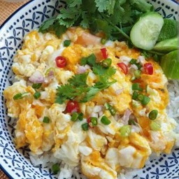 ข้าวไข่ขยี้พริกน้ำปลา