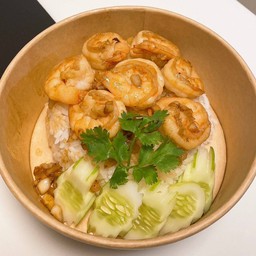 ข้าวกุ้งทอดกระเทียม
