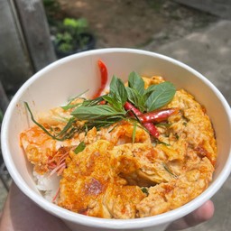 ข้าวห่อหมกทะเล+ไข่ ราดข้าว