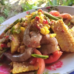 ตำข้าวโพดกุ้งสด-