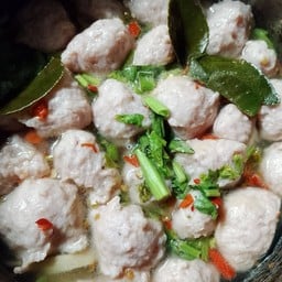 ต้มแซ่บน้อนเด้ง