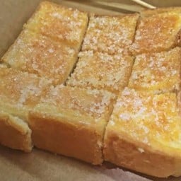 ปังปิ้งเนยน้ำตาล