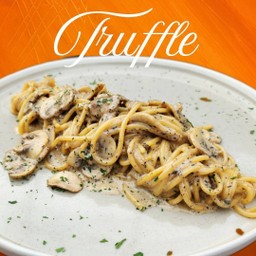 สปาเก็ตตี้ผัดซอสทรัฟเฟิล