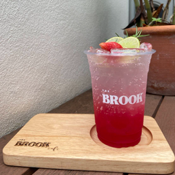 สตรอเบอรี่มะนาวโซดา