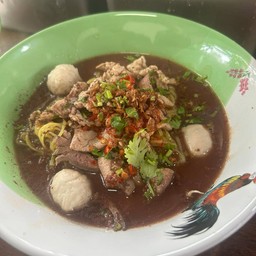 นุ๊กก๋วยเตี๋ยวเรือแม่กลองและอาหารตามสั่ง