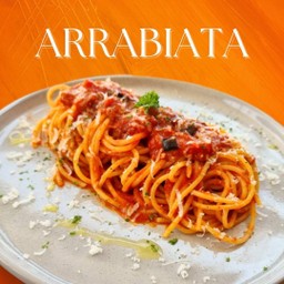 สปาเก็ตตี้ผัดซอสมะเขือเทศแบบเผ็ด