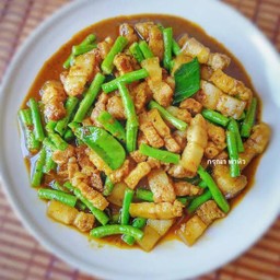 พริกแกงใต้ (กับข้าว)