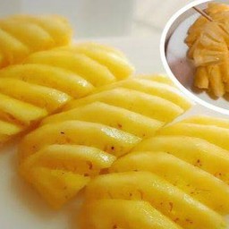 สับปะรดปัตตาเวีย 1 ถุง(ไซส์จัมโบ้ถุงใหญ่)