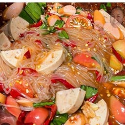 ยำ ยำ & ส้มตำ รสแซ่บ