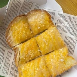 เรื่องของหวาน หมู่บ้าน ธันยพฤกษ์  109/374 เกือบสุดซอย ขวามือ
