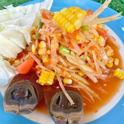 ตำไทยข้าวโพด ไข่เยี่ยวม้า