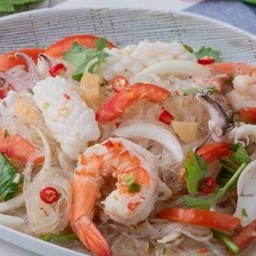 ยำวุ้นเส้น ทะเล