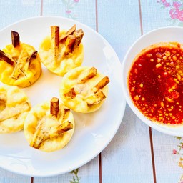 เผือกทอด