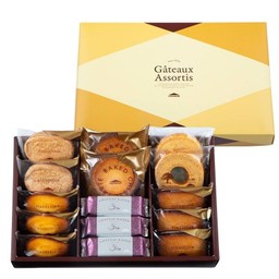 Gateau Assortment 15 pieces