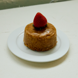 เค้กคว่ำเบอร์รี่รวมโยเกิร์ตชีสพาย