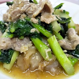 คะน้า,แครอท,ข้าวโพดอ่อน