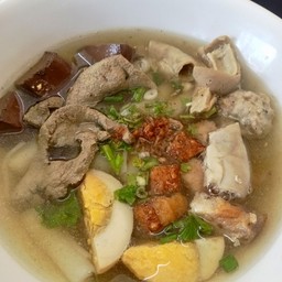 ก๋วยจั๊บน้ำใส