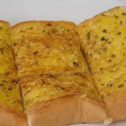 ขนมปังปิ้งเนยกระเทียม