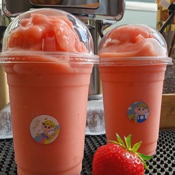 สตอเบอรี่ปั่น 16Oz.