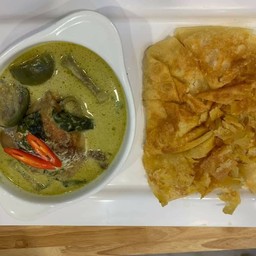 โรตีแกงเขียวหวานไก่