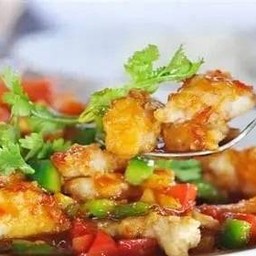 เนื้อปลากะพงผัดเปรี้ยวหวาน