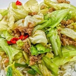 ผัดกะหล่ำปลีหมูสับ