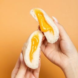 ซาลาเปาไข่เค็มลาวา