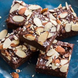 บราว์นี่อัลมอนด์