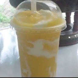 มะม่วงสมูทตี้โยเกิร์ต