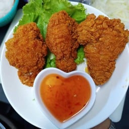 ปีกบนไก่ทอด
