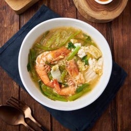 ก๋วยเตี๋ยวสุโขทัยแม่บุญรอด เอกมัย
