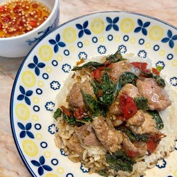 กะเพราหมู(กับข้าว)