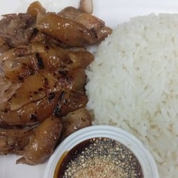 ข้าวไก่ย่างน้ำผึ้ง+น้ำจิ้มแจ่ว