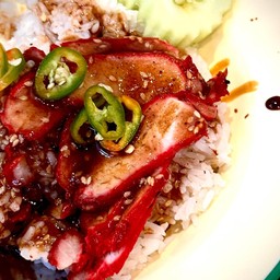 ข้าวหมูแดง