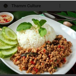 กระเพราหมูสับ